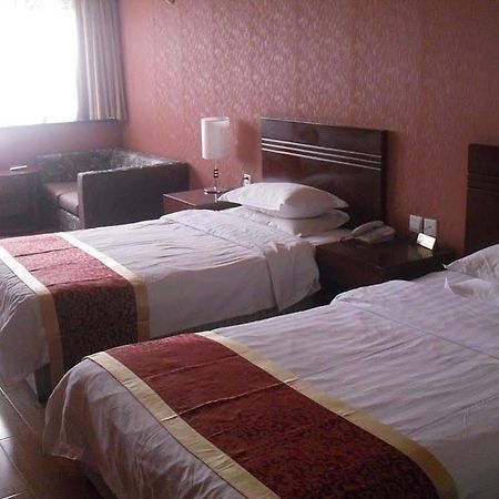 Chongqing Tianshun Hotel Esterno foto